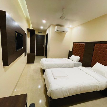 Hotel New Suite Mumbai Exterior photo