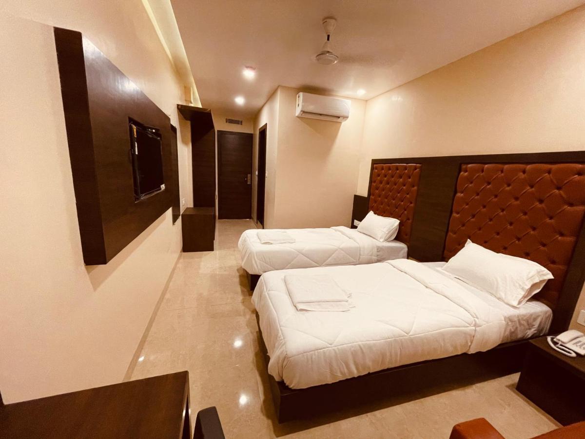 Hotel New Suite Mumbai Exterior photo